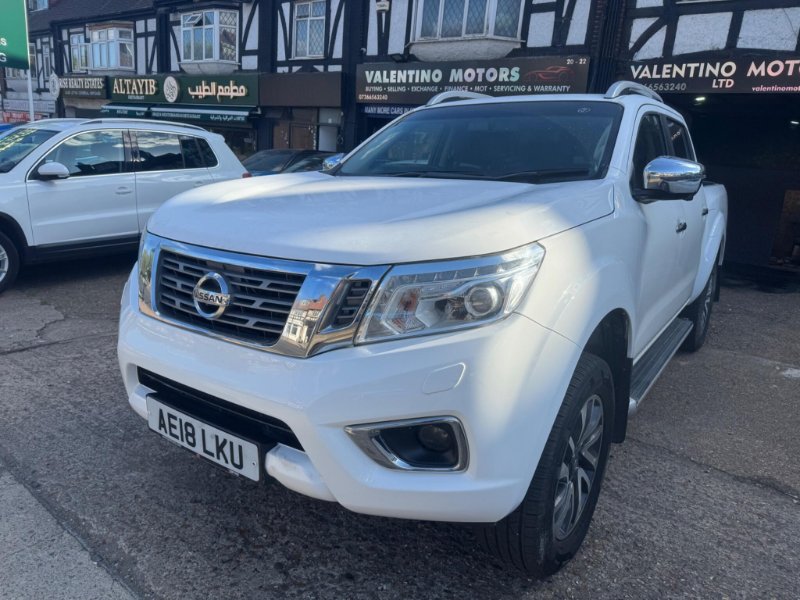 2018 Nissan Navara 2.3 dCi Tekna Auto 4WD Euro 6 4dr